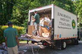 Best Commercial Junk Removal  in Bowling Green, MO